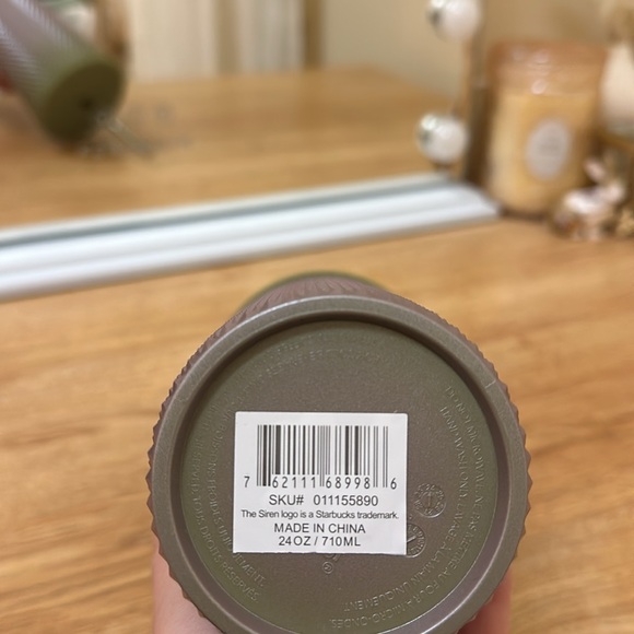 Starbucks 24oz cup - Picture 2 of 2